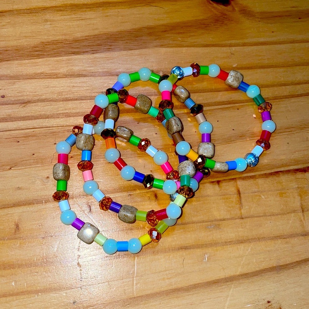 Trendy Bracelets🔥